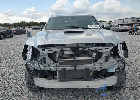 2024 Toyota Tacoma Double Cab z USA, uszkodzony, nr VIN 3TMKB5FN0RM006491